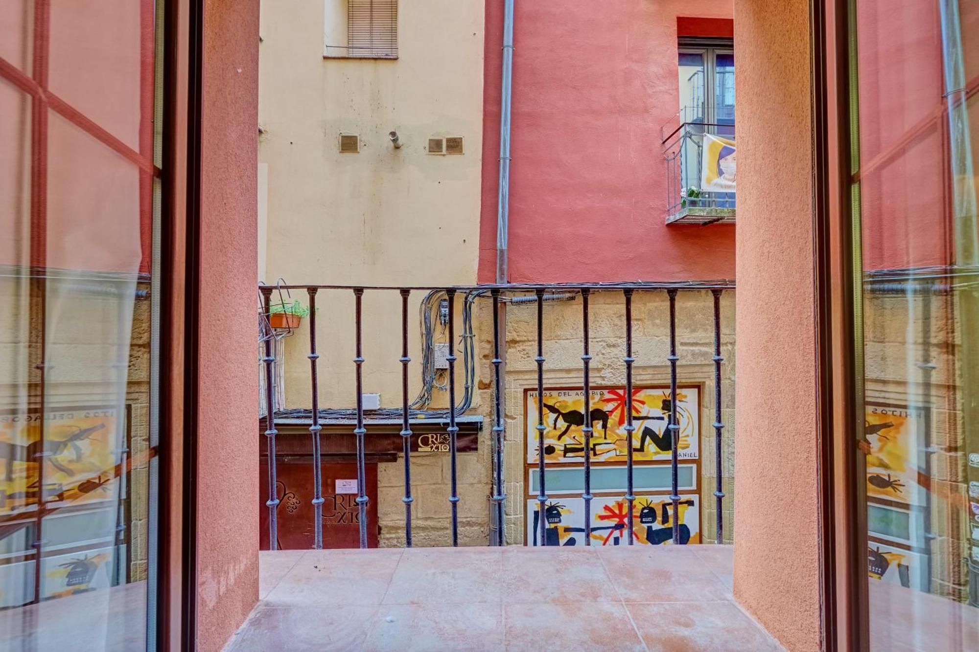 Duplex Portales By Clabao Leilighet Logroño Eksteriør bilde
